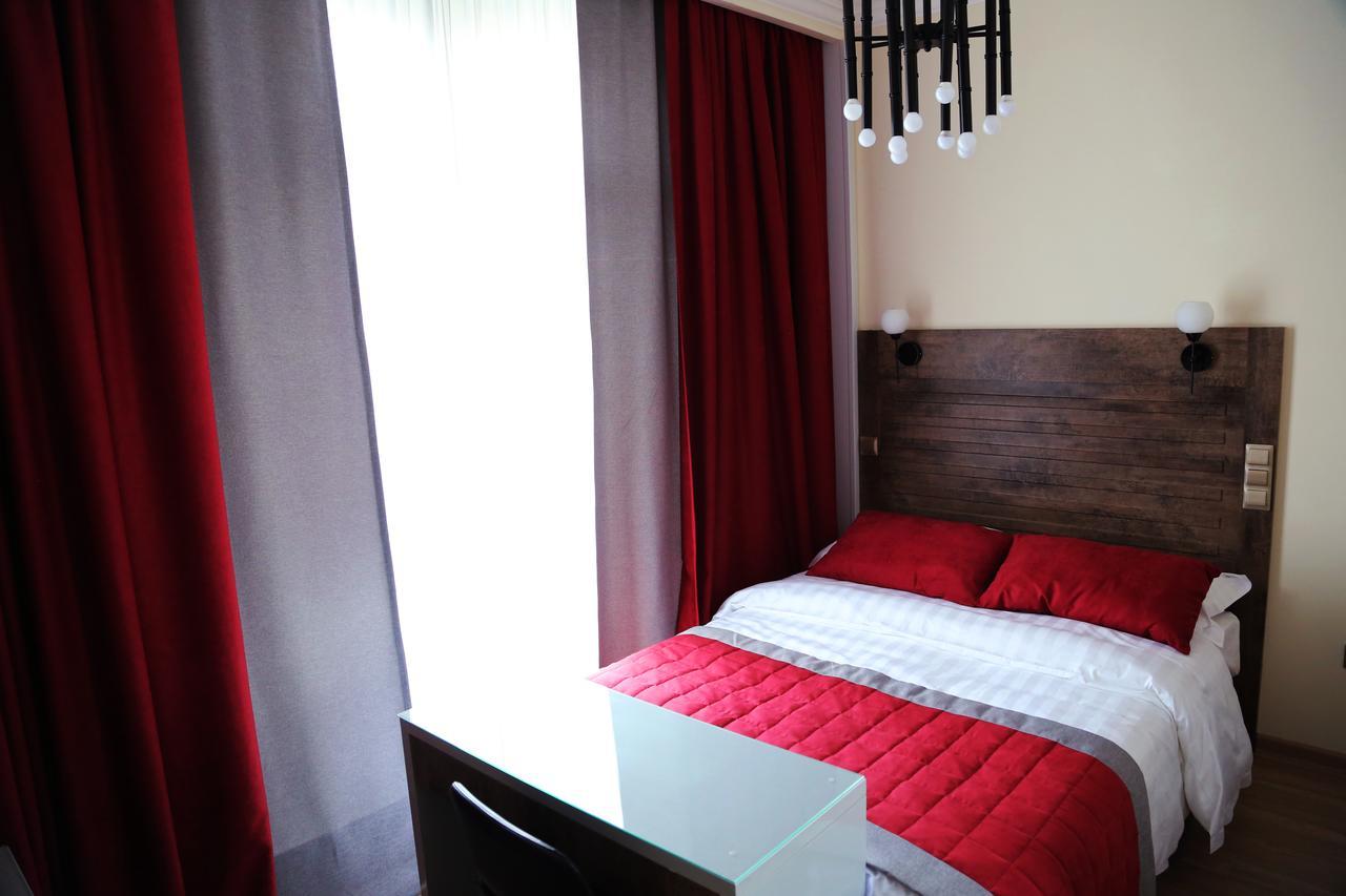 Grace Point Hotel อัสตานา ภายนอก รูปภาพ